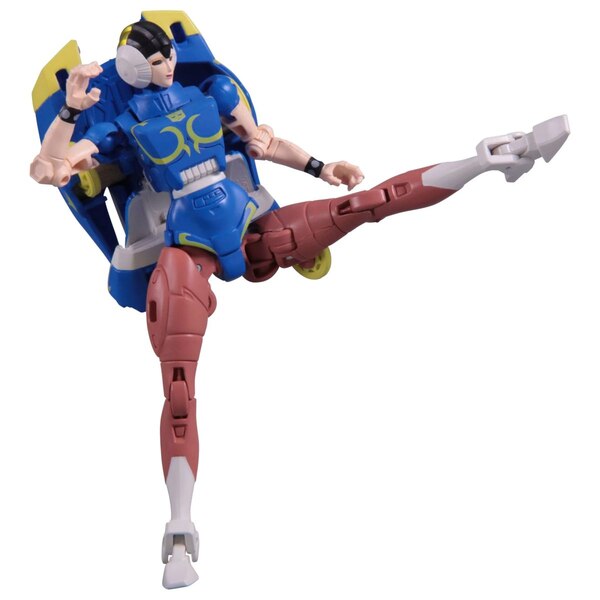 Transformers Collaborative Street Fighter II Mash Up Arcee Chun Li Image  (16 of 35)